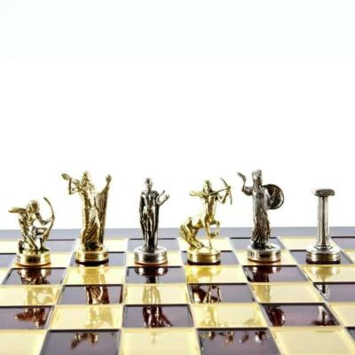 Manopoulos Hercules Chess Set - Brass Nickel Pawns - Red chess Board - Image 1 of 4