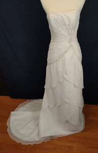 Wedding Dress Size 6 Lace Up Back, Strapless, Beaded & Layered by Maggie Sottero - Picture 1 of 24