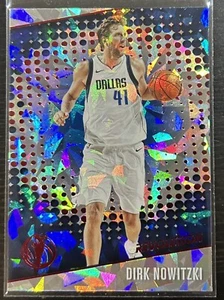 Dirk Nowitzki 2017-18 Revolution Chinese New Year #72 Mavericks - Picture 1 of 1