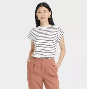 A New Day Women's XL T-Shirt Black White Striped Short Sleeve Extended Shoulder - Picture 1 of 6