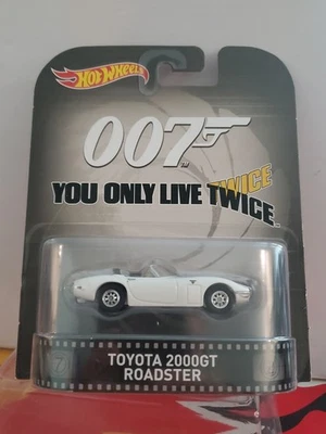 Hot Wheels 2015 Retro Entertainment 007 You Only Live Twice Toyota 2000GT - Image 1 of 4