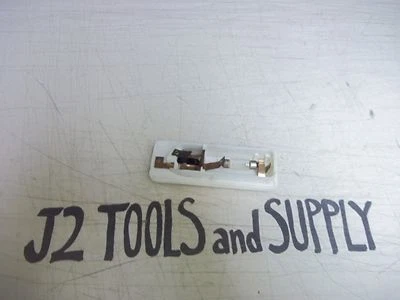 +NUEVO Conjunto de lámpara interior Chrysler genuino - 71241937. Foto 1 de 2