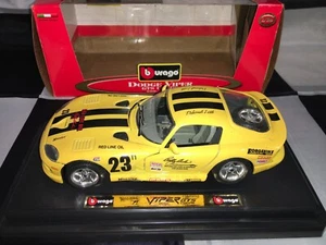 1:24 Bburago 18603 Deborah Loth Dodge Viper GTS Coupe #23 circa 2002 - Picture 1 of 12
