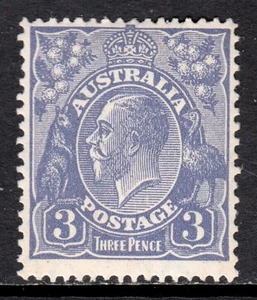 AUSTRALIA — SCOTT 72a (SG 100) — 1928 3d KGV, TROQUEL I, P131⁄2X121⁄2 — Estampillada sin montar o nunca montada — scv $150 - Imagen 1 de 2