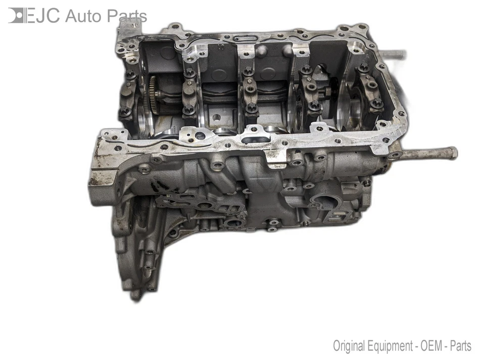 Bloque de cilindros de motor para 17-19 BMW 330I xDrive 2.0 8642458 Turbo Foto 1 de 4