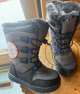 Botas de nieve Wonder Nation para niños gris azul impermeables 3M Thinsulate Bungee talla 10Y - Imagen 1 de 6