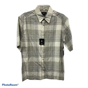 Claiborne Men’s Short Sleeve Button Up Shirt Medium New With Tags - Picture 1 of 5