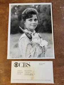 Gun Shy-Delta Burke Vintage 1983 CBS Western Presse Foto - Bild 1 von 2