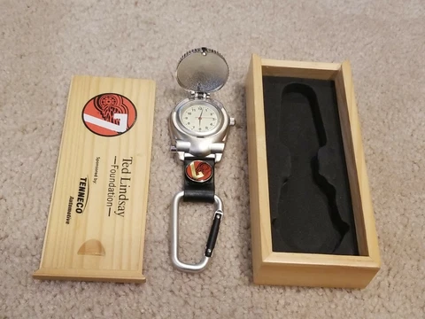 TED LINDSAY FOUNDATION DETROIT RED WINGS WAYCH KEY RING BALL MARKER Cover