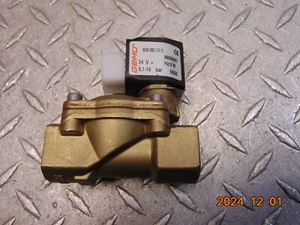 GEMU 8258 20D 112 21 MAGNETVENTIL - Bild 1 von 2