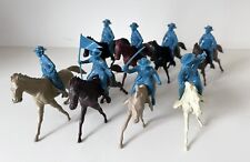 MARX FORT APACHE CAVALRY - 17 FIGS In 10 - VG LOT