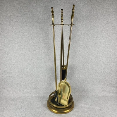 Juego de herramientas de chimenea de latón MCM vintage con soporte - 3 piezas + cepillo base de póker  Foto 1 de 4