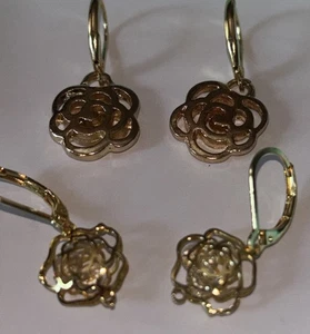 2 Paar handgefertigte goldfarbene Camilla Blume Ohrhänger mit vergoldeten Drähten - Bild 1 von 4