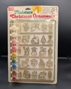 Vintage 1993 Bastelhaus Weihnachtsschmuck Set Buntglasoptik Farbe von Nr. - Bild 1 von 2