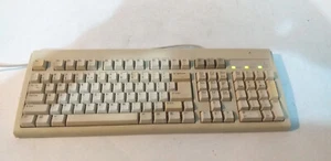 BTC Model:5201 Keyboard - Picture 1 of 6