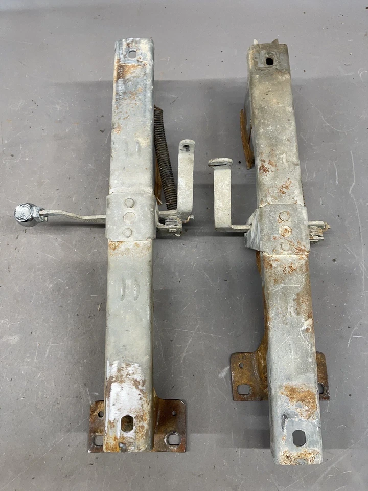 Chevy Belair 1955 1956 1957 asiento de banco pistas Star Chief Super 88 150 210 OEM OE Foto 1 de 4