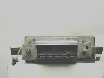 1967 1968  CHEVROLET CAMARO PONTIAC FIREBIRD AM RADIO ORIGINAL DELCO 7298249 - Image 1 of 4