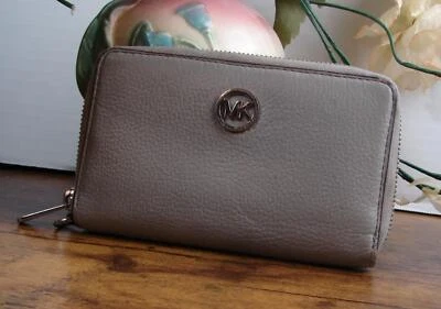 Michael Kors Medium Gray Leather Zip Around Card Bill Coin Phone Wallet - Image 1 of 3