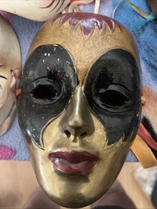 Glass/Metal Mask - Picture 1 of 6