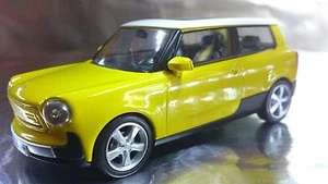 * Herpa 070638 The New Shape Trabant NT, Rapsgelb Maßstab 1:43 - Bild 1 von 3