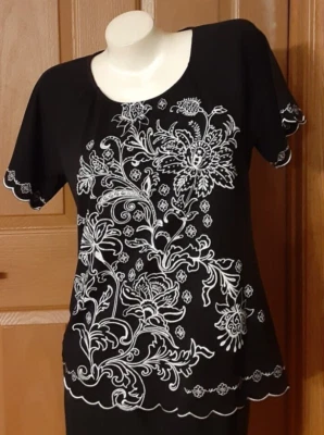 Allison Daley черный футболка короткие рукава гребешки расписные цветы запонки размер PM - Изображение 1 из 4