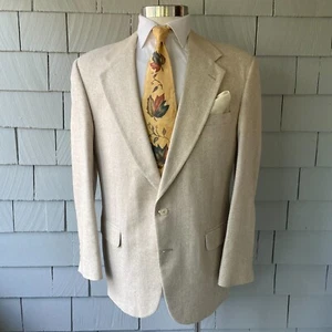 80s Vintage Botany 500 Beige 100% Silk Blazer with Cream Satin Lining Size 44 - Picture 1 of 8