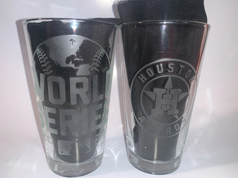 2021 WORLD SERIES CONTENDER ALCS HOUSTON ASTROS 2 ETCHED PINT GLASSES NEW Cover