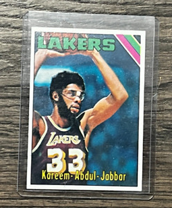 1975-76 Topps  Kareem Abdul-Jabbar #90 VG/EX