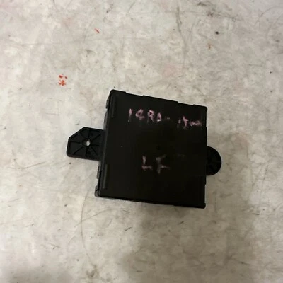 Dodge Ram 1500 2014 módulo de puerta lateral izquierda OEM 68155770AD Foto 1 de 4