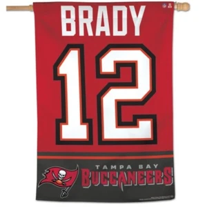 TOM BRADY #12 TAMPA BAY BUCCANEERS 28"X40" BANNER FLAG NEW WINCRAFT ๐ - Picture 1 of 1
