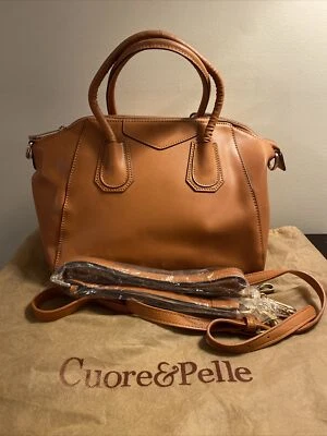 CARTERA BANDOLERA CUORE & PELLE CON FUNDA ANTIPOLVO Foto 1 de 4