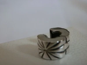 100% GENUINE PANDORA 925 ALE RARE RETIRED SUNBURST CLIP CHARM - 790210 - Picture 1 of 9