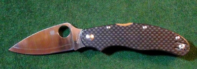 Cuchillo SPYDERCO Caly 3.5 C144CFPE escalas/agarre de acero y fibra de carbono Foto 1 de 4
