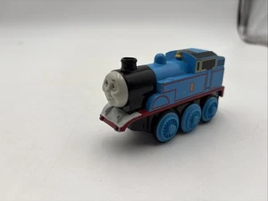 Thomas & seine Freunde Holzeisenbahn 2001 batteriebetrieben Diecast Thomas Works - Bild 1 von 6