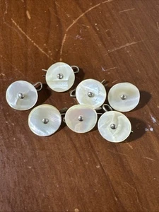 Bottoni vintage 7 madreperla diametro 1/2” con gambo in metallo leggi bene - Foto 1 di 5