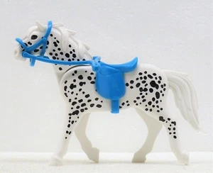 PFERD WEISS SCHWARZ SCHIMMEL APPALOOSA MUSTANG + SATTEL ZAUMZEUG Playmobil Neu - Picture 1 of 6
