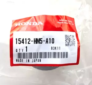 Honda Genuine Parts OEM Oil Filter 15412-HM5-A10 - Picture 1 of 2