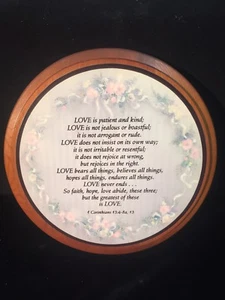Placa de madera cristiana AMOR 1 Corintios 13 EL AMOR ES EL MÁS GRANDE - Imagen 1 de 8