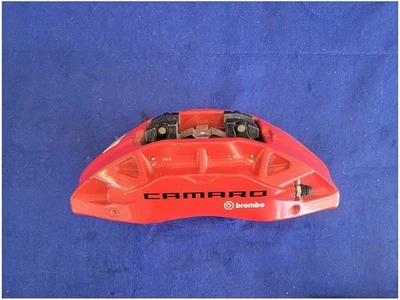 Chevrolet Camaro SS 2017-2023 6,2 L pasajero pinza de freno delantera roja C43 Foto 1 de 4