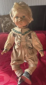 Unbekannte Sammler-Puppe - Bild 1 von 4