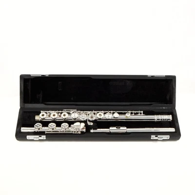 William S. Haynes Model AF680SE-BO 'Amadeus' Flute SN B2304718 OPEN BOX - Image 1 of 4