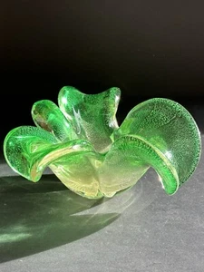 Murano Art Glass Bowl Kelly Green Shamrock Clover Silver Aventurine 1960’s Italy - Picture 1 of 24