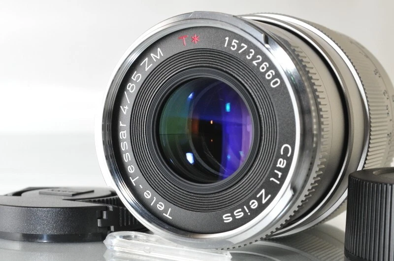 Lente Carl Zeiss Tele-Tessar T 85 mm f/4 ZM plateada para cámara SLR con montura Leica M Foto 1 de 4