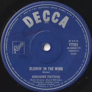MARIANNE FAITHFUL 45: BLOWIN' IN THE WIND/HOUSE.. AUSSIE DECCA 7192 EX/EX- '64 - Picture 1 of 2