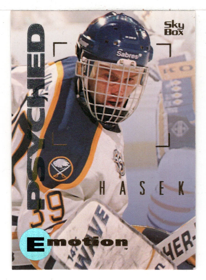 Dominik Hasek - Buffalo Sabres (Hockey Card) 1995-96 Skybox Emotion # 16 MT - Image 1 of 1