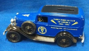1932 Ford V8 Panel Truck Bank with Key By Ertl, 1/34 Scale, Die-cast. T2 - Bild 1 von 6