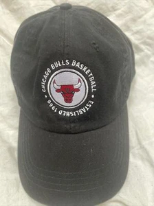 Vintage Chicago Bulls Mütze. Verstellbare NBA Basketballmütze. Comcast Sportnetz - Bild 1 von 3