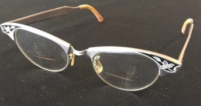 ART CRAFT Mediados de Siglo Moderno Aluminio Grabado Diseño Floral Gafas de Gato, Foto 1 de 4