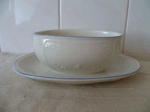 A WHITE EMBOSSED, CONDIMENT / PRESERVE DISH 'CORTINA BLUE', BY VILLEROY & BOCH - Picture 1 of 1