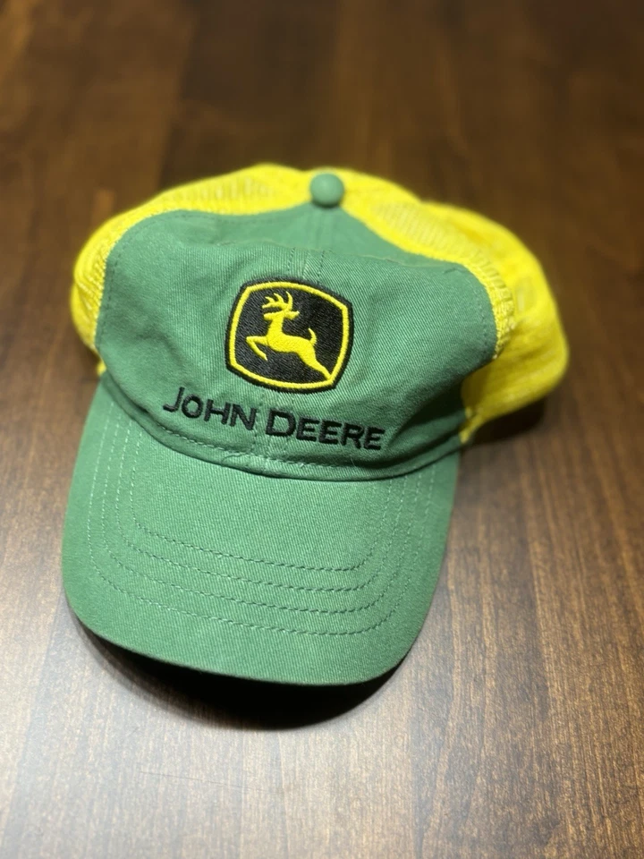 John Deere green & yellow adjustable hat, Size Youth - Image 1 of 3